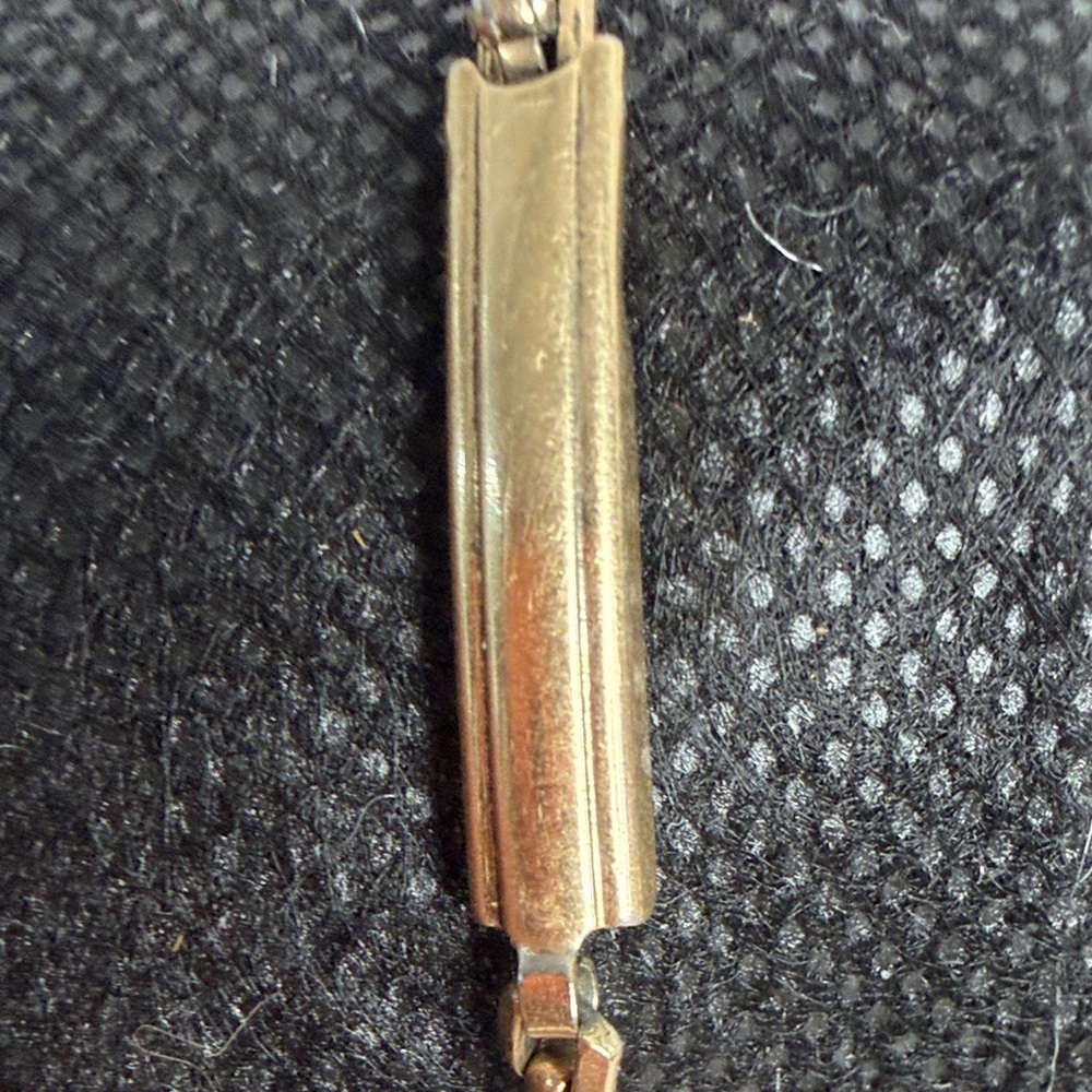 Vintage Elgin 17 Jewels Women's Wrist Watch- WORKS - Picture 5 of 7